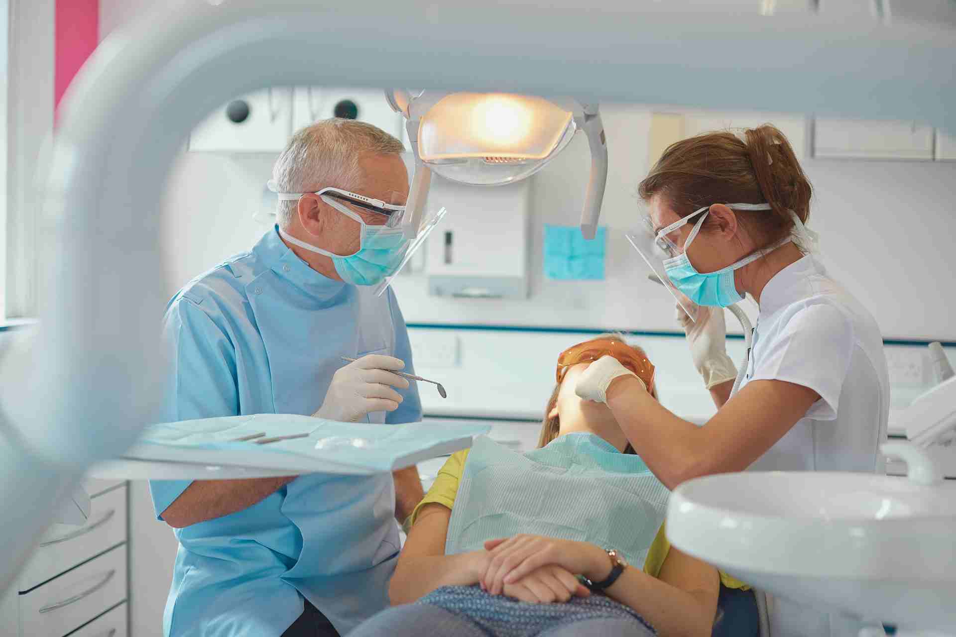 Dentist in Lafayette, OR